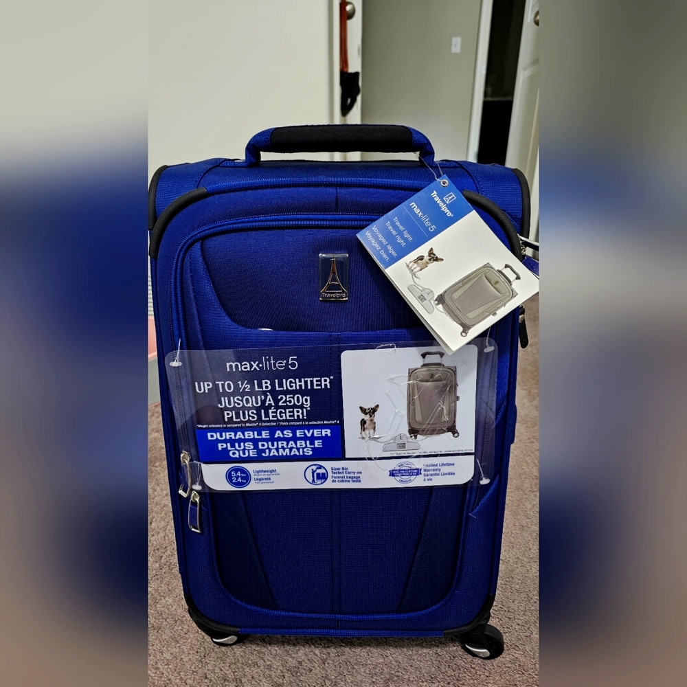Travelpro Maxlite 5 Blue Travel Bag
